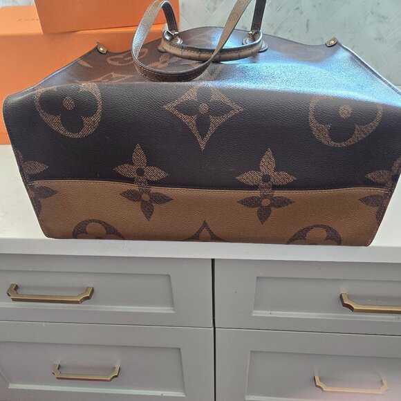 Beautiful almost new Giant Neverfull  GM - Picture 5 of 14